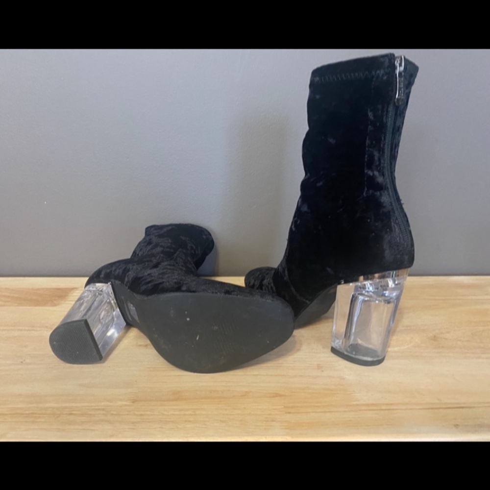 🔻SALE🔻CAPE ROBBIN🔹EXCELLENT CONDITION - Picture 4 of 8